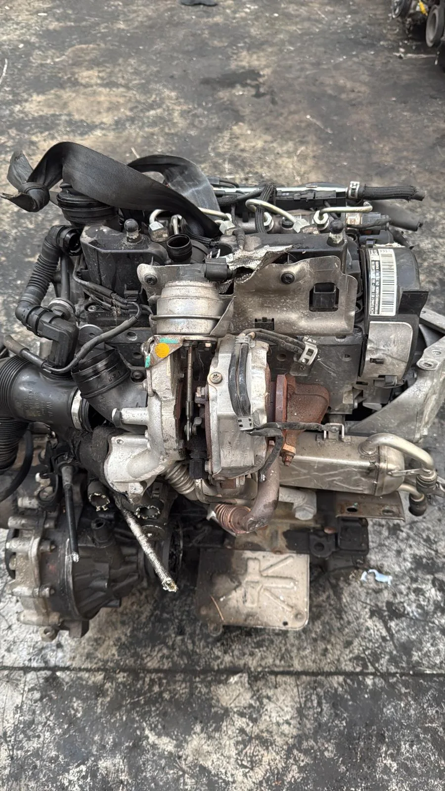 Volkswagen CFW 1.4 TDI Çıkma Motor motor görseli 2