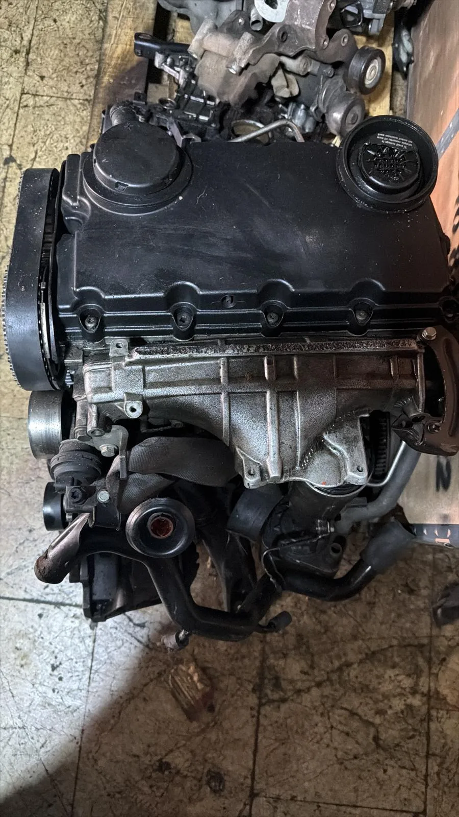 Volkswagen BRE 2.0 TDI Çıkma Motor — VW BRE 2.0 TDI motor görseli