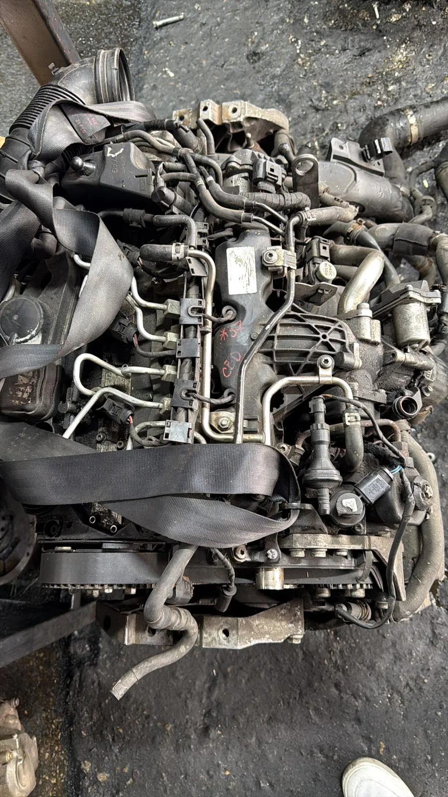 Volkswagen CBA/CBB 2.0 TDI Çıkma Motor — VW CBA/CBB motor görseli